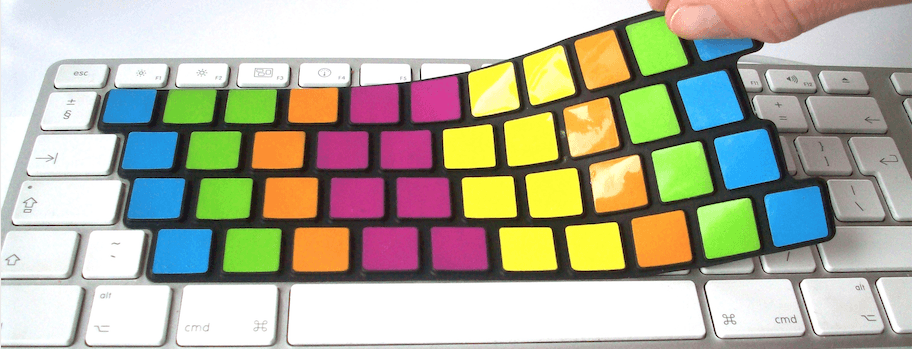 SkinnyTypehelp model Ultraslim on a keyboard can be easily removed with two fingers